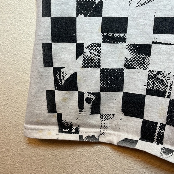 Vintage distressed sonic the hedgehog tank top - Picture 3 of 7